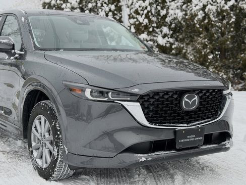 Used 2025 MAZDA CX-5 AWD 2.5 S w/ Preferred Package image 2
