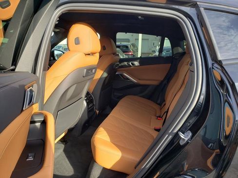 Used 2023 BMW X6 xDrive40i w/ Executive Package image 13