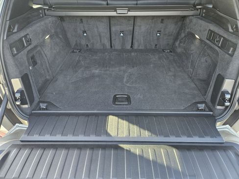 Used 2019 BMW X5 xDrive40i w/ Premium Package image 34