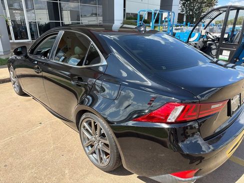 Used 2016 Lexus IS 200t RWD image 2
