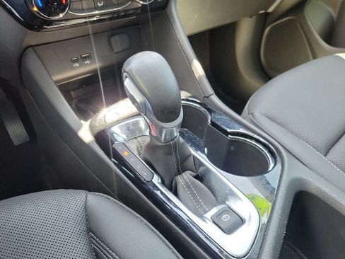 Used 2024 Buick Encore GX Sport Touring w/ Advanced Technology Package FWD image 26