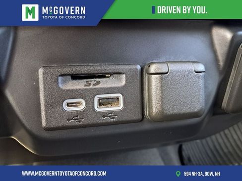 Used 2021 Chevrolet Silverado 2500 LTZ AWD/4WD image 25