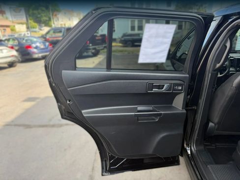 Used 2021 Ford Explorer 4WD Police Interceptor image 30