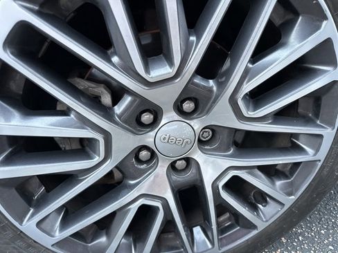 Used 2022 Jeep Compass Limited w/ Elite Group image 6