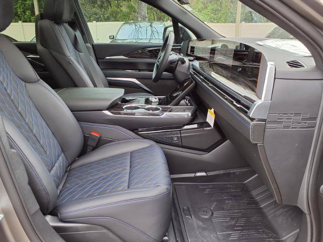 New 2026 Cadillac Escalade IQ Sport 1 w/ LPO, Floor Liner Package AWD/4WD image 9