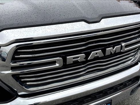 Used 2024 RAM 1500 Laramie image 28