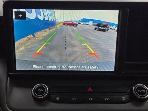 Used 2023 Ford Maverick XLT w/ Equipment Group 300A Standard image 9