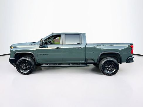 Used 2026 Chevrolet Silverado 2500 ZR2 w/ LPO, Dark Essentials Package AWD/4WD image 7