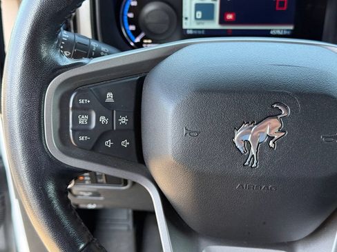 Used 2023 Ford Bronco Wildtrak AWD/4WD image 17