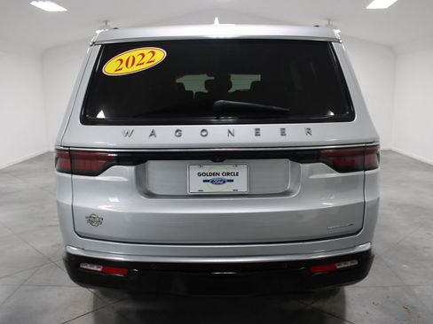 Used 2022 Jeep Wagoneer Series II image 8