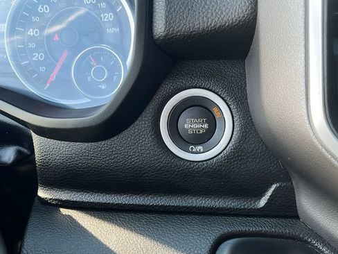 Used 2022 RAM 1500 Big Horn image 22