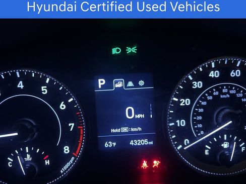 Certified 2021 Hyundai Venue SEL image 10