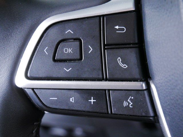 Used 2022 Toyota Highlander XLE AWD/4WD image 20