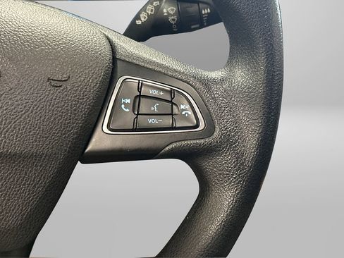 Used 2019 Ford Escape SE image 31