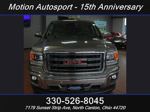 Used 2014 GMC Sierra 1500 SLT w/ Driver Alert Package image 4