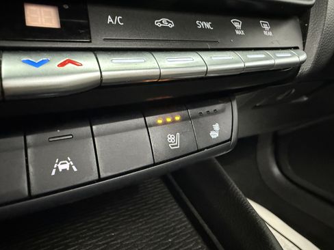 Used 2023 Cadillac CT4 V image 23