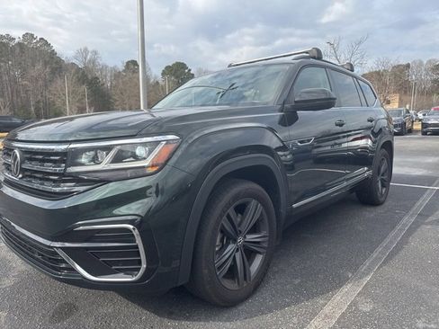 Used 2021 Volkswagen Atlas SE image 3