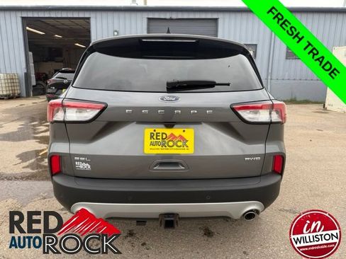 Used 2022 Ford Escape SEL w/ Equipment Group 302A AWD/4WD image 6