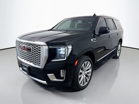 Used 2024 GMC Yukon Denali AWD/4WD image 3