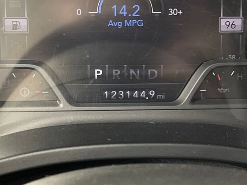 Used 2019 RAM 1500 Big Horn AWD/4WD image 24