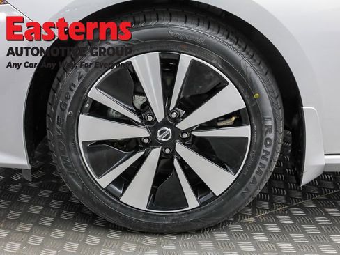 Used 2022 Nissan Altima 2.5 SV image 31