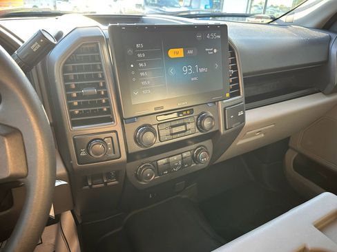 Used 2022 Ford F350 XL w/ STX Appearance Package image 26