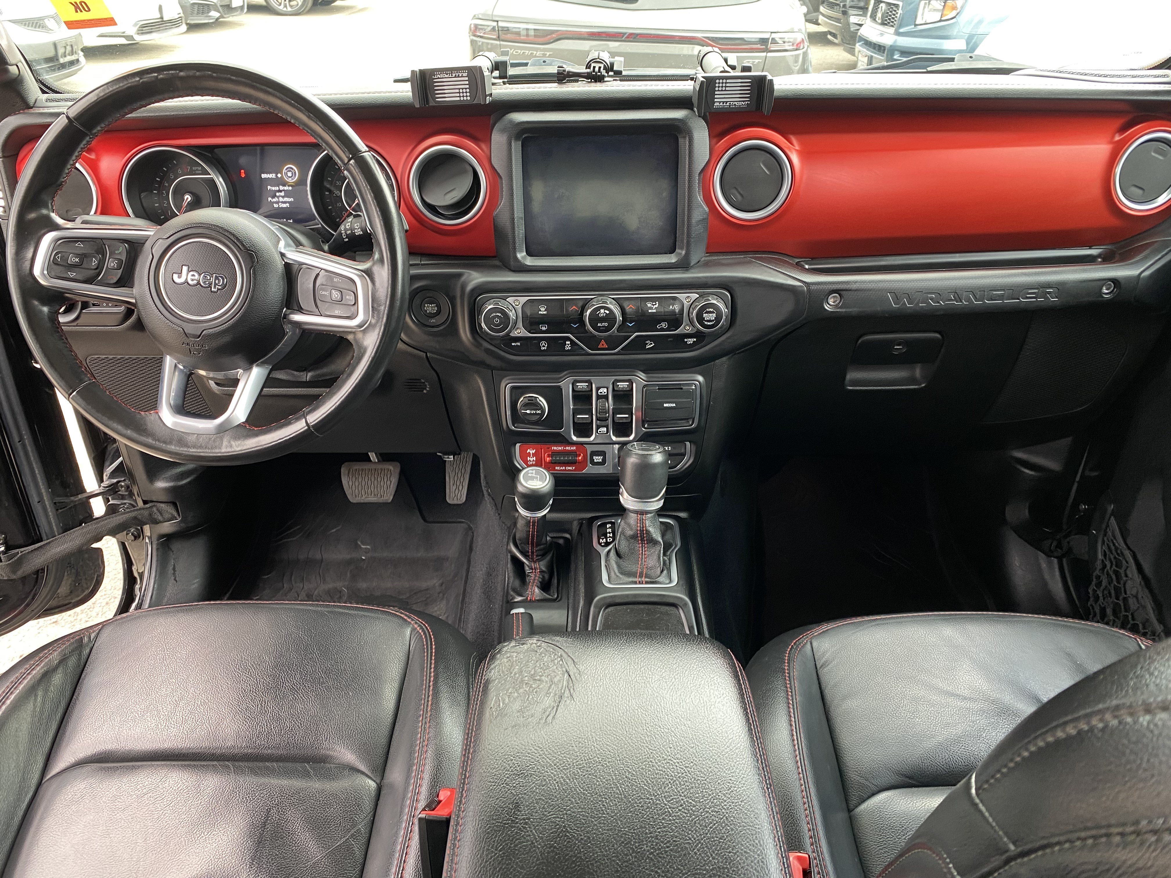 Used 2018 Jeep Wrangler Unlimited Rubicon AWD/4WD image 23
