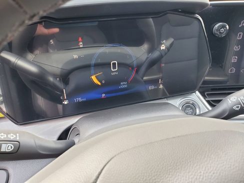 New 2026 Chevrolet Trax LT w/ Midnight Edition FWD image 14