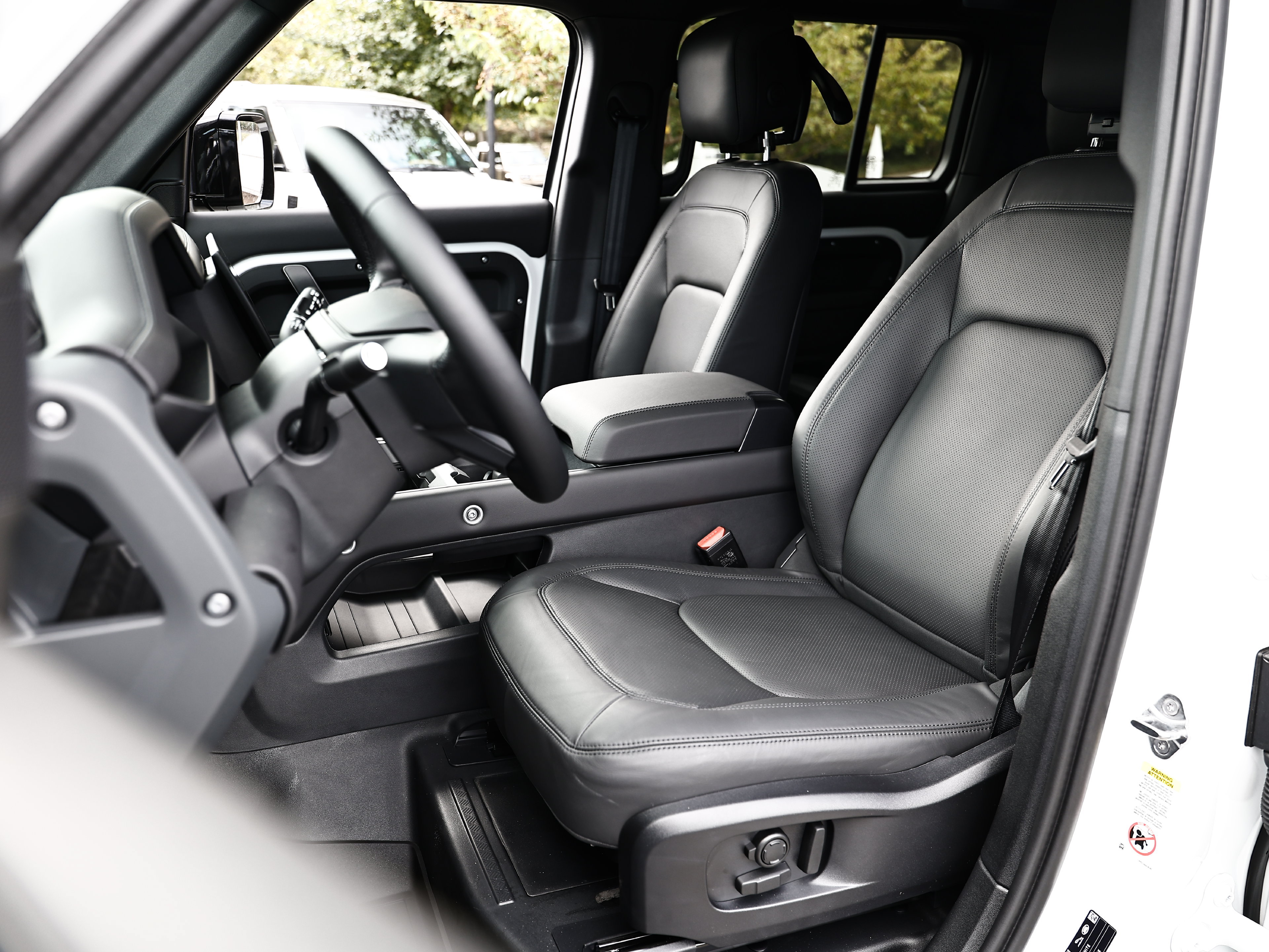 New 2026 Land Rover Defender 110 S AWD/4WD image 23