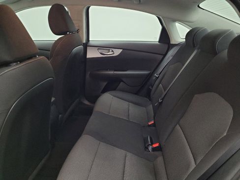 Used 2024 Kia Forte LXS w/ LXS Technology Package image 18