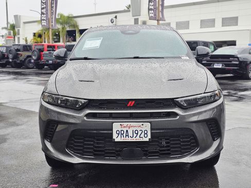 Used 2024 Dodge Hornet GT w/ GT Blacktop Package image 2