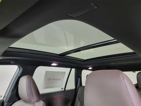 New 2026 Lexus TX 350 AWD image 4