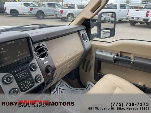 Used 2016 Ford F250 Lariat w/ Lariat Interior Package AWD/4WD image 28