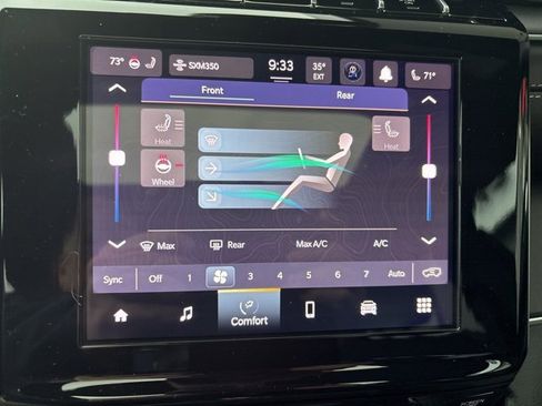 New 2025 Jeep Grand Cherokee L Altitude image 12