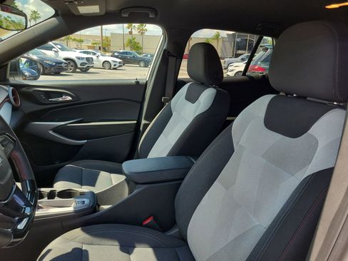 Used 2024 Chevrolet Trax RS w/ Driver Confidence Package image 23