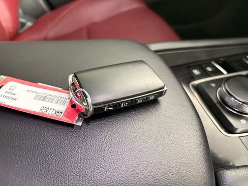 Used 2025 MAZDA MAZDA3 s image 41