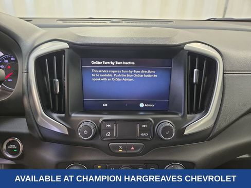 Used 2024 GMC Terrain SLT AWD/4WD image 18