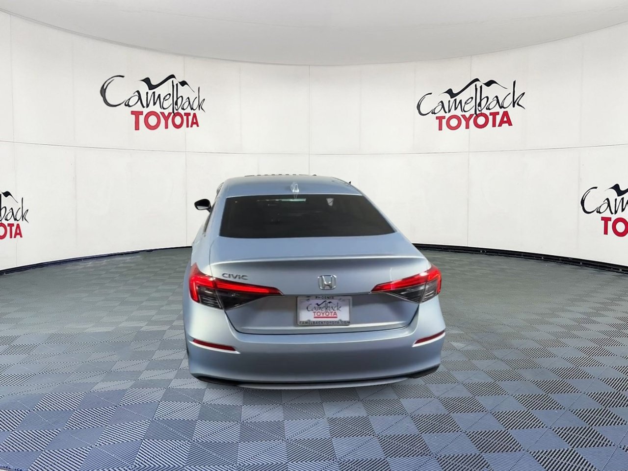Used 2022 Honda Civic EX image 3