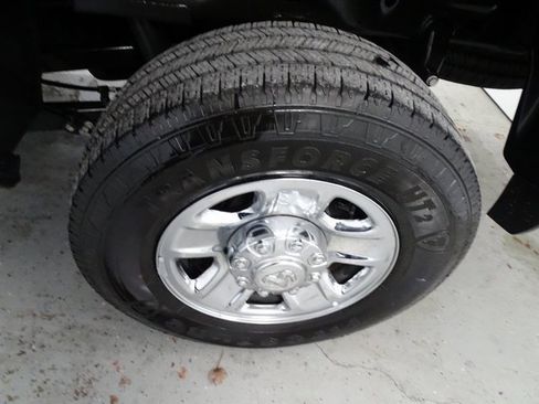 Certified 2024 RAM 2500 Big Horn w/ Bed Utility Group image 27