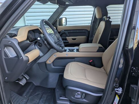 New 2026 Land Rover Defender 130 V8 image 21