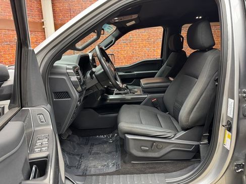 Certified 2022 Ford F150 XLT w/ Equipment Group 302A High image 22