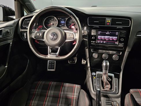 Used 2019 Volkswagen GTI Rabbit Edition image 9