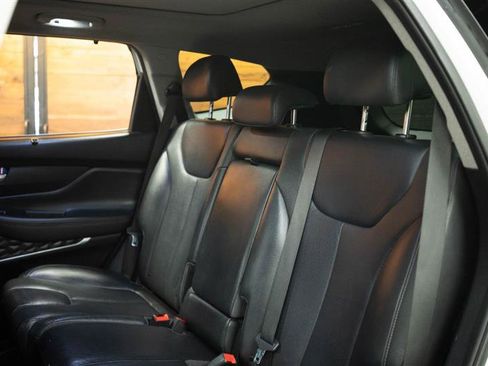 Used 2020 Hyundai Santa Fe SEL w/ Convenience + Premium Package AWD/4WD image 13