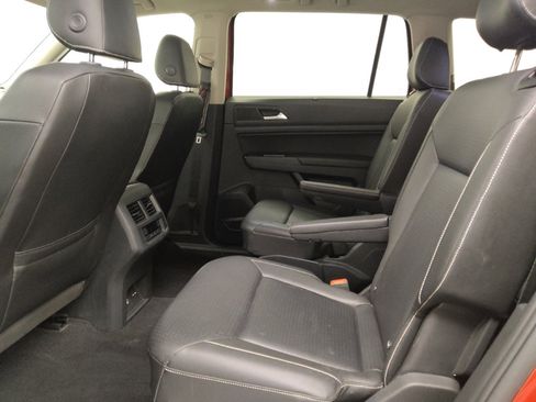 Used 2021 Volkswagen Atlas SE AWD/4WD image 18