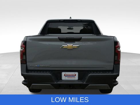 Used 2026 Chevrolet Silverado EV LT AWD/4WD image 12