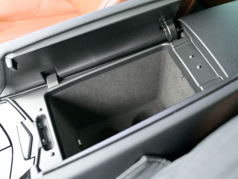 Certified 2018 Maserati Levante image 32