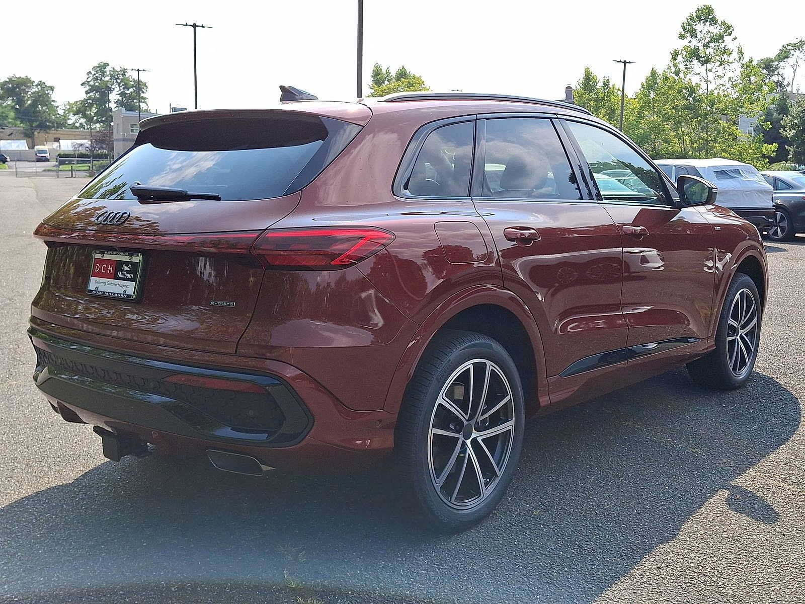 New 2026 Audi Q5 Premium AWD/4WD image 17