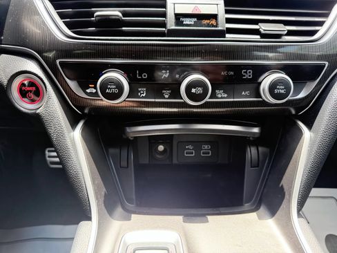 Used 2022 Honda Accord Sport image 34