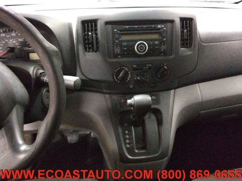 Used 2017 Nissan NV200 S w/ Back Door Glass Package FWD image 12
