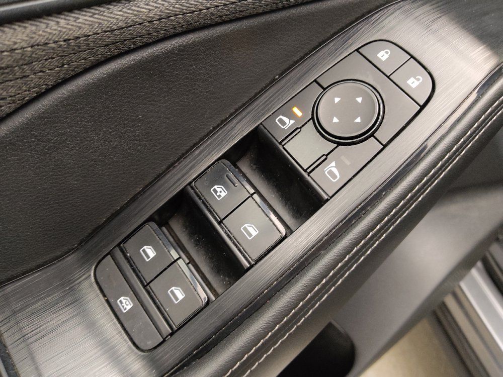Used 2022 Nissan Rogue SV FWD image 27